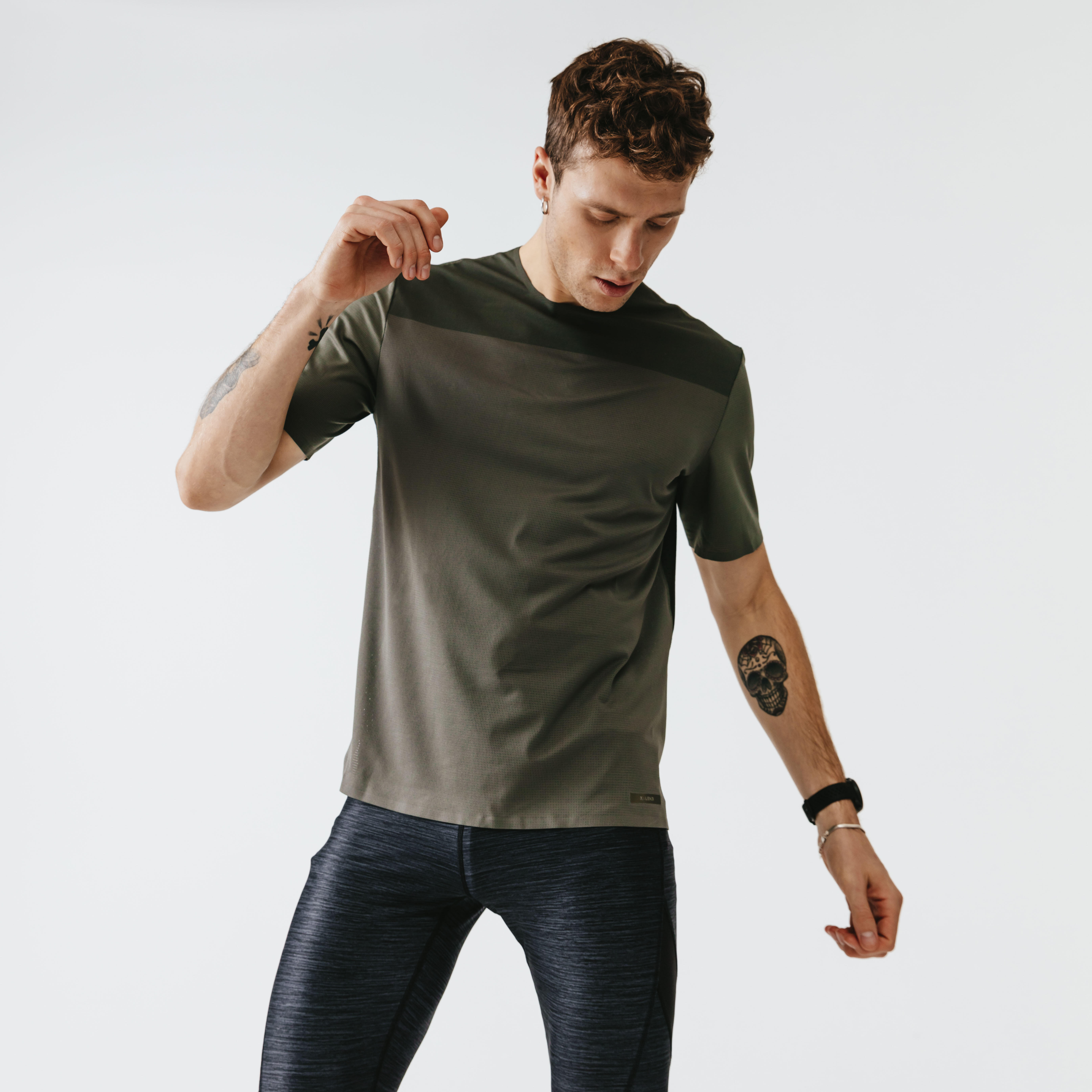 Kalenji Dry+ Men'S Breathable Running Cropped Trousers - Mottled Grey - By KALENJI | Decathlon
Kalenji Dry+ Men'S Breathable Running Cropped Trousers - Mottled Grey - By KALENJI | Decathlon