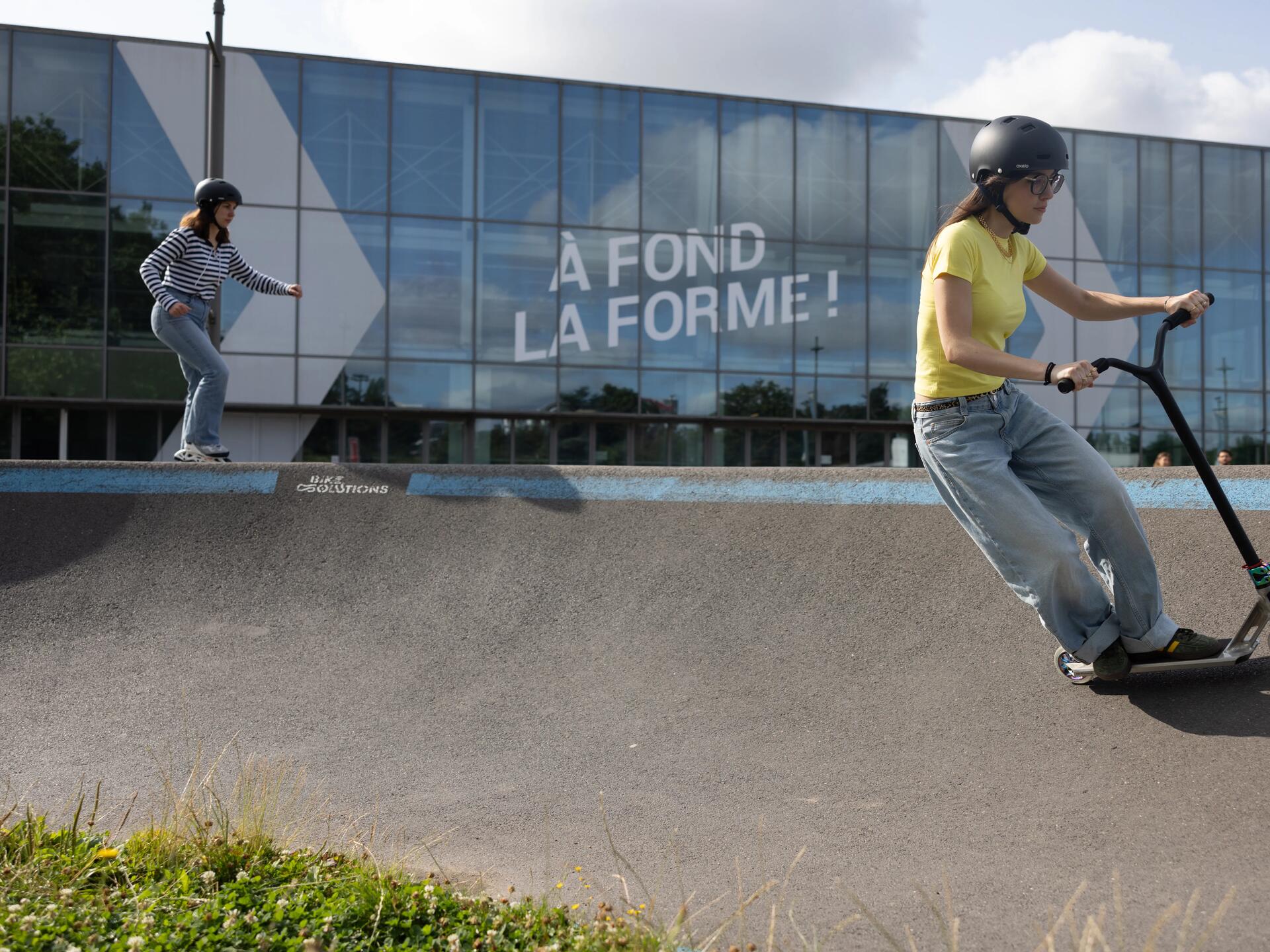 sede decathlon btwin village bici mobilità oxelo