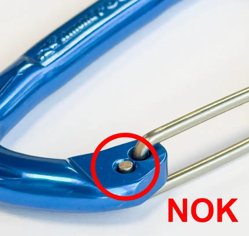 Defective riveting - NOK