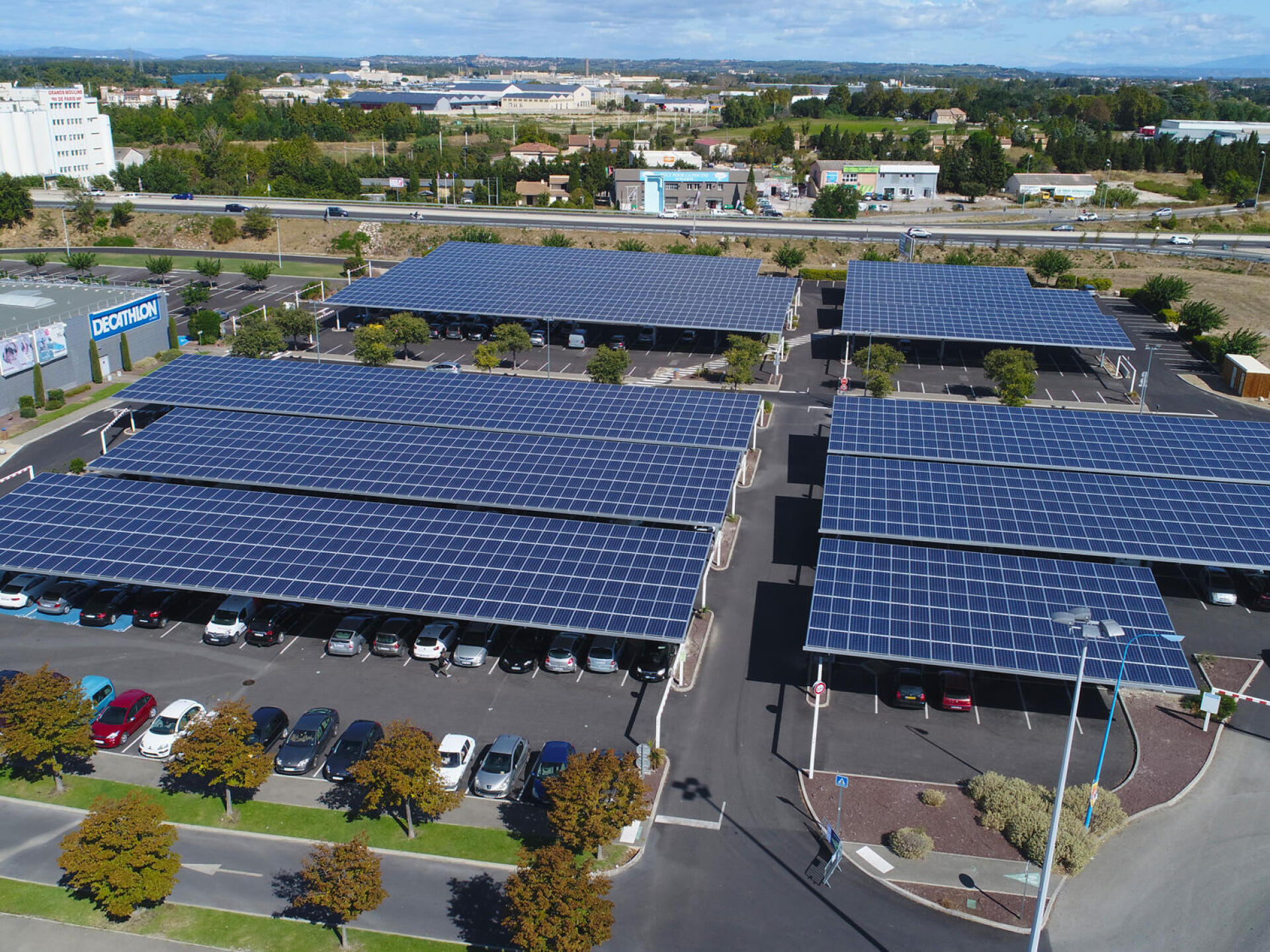 Photo panneau solaires parking