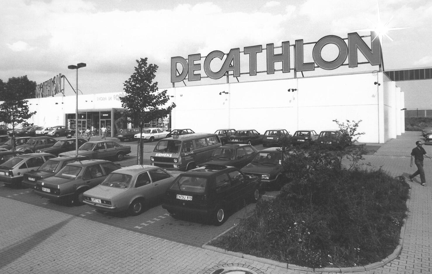 The history of DECATHLON(デカトロン)