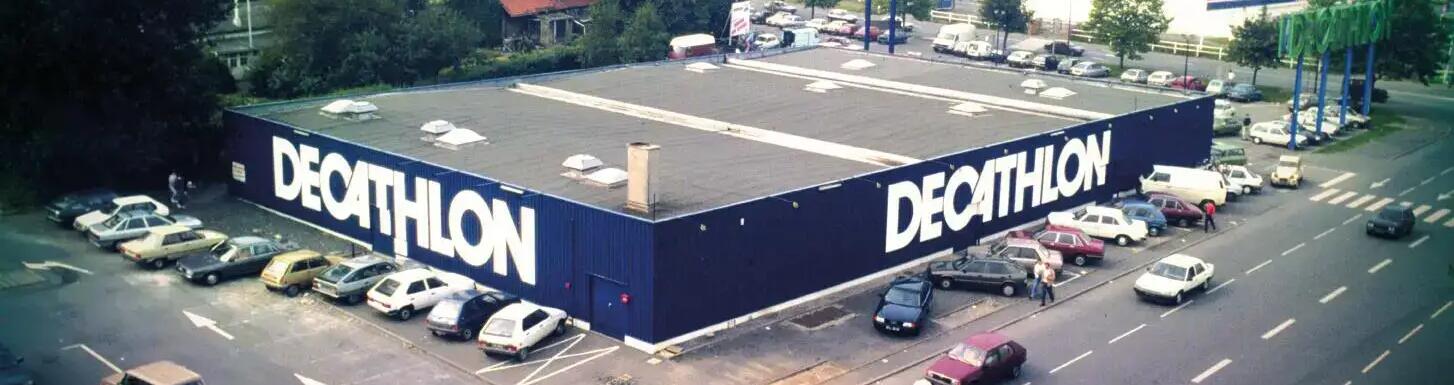 Picture of the first Decathlon store