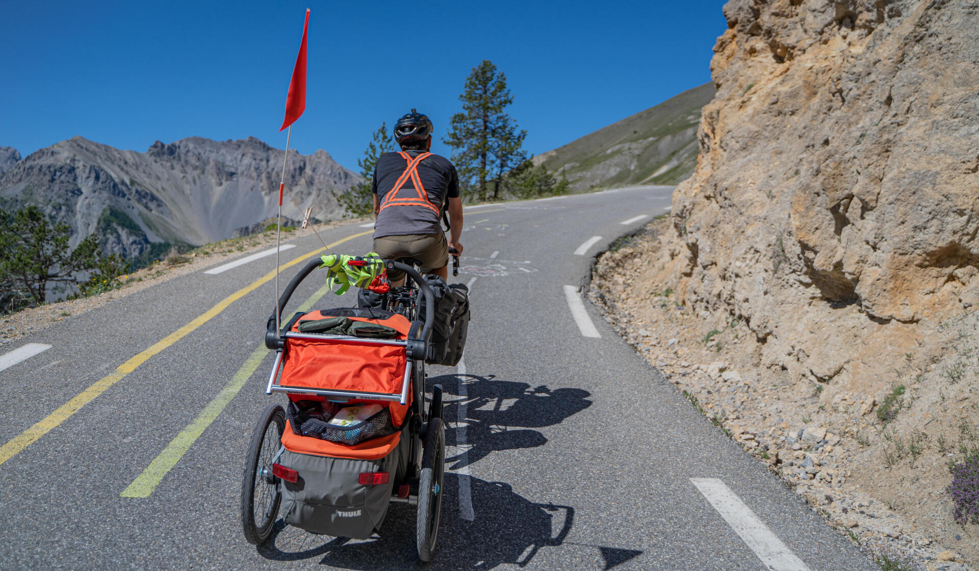 Comment rouler avec une remorque vélo enfants ? - Matos vélo