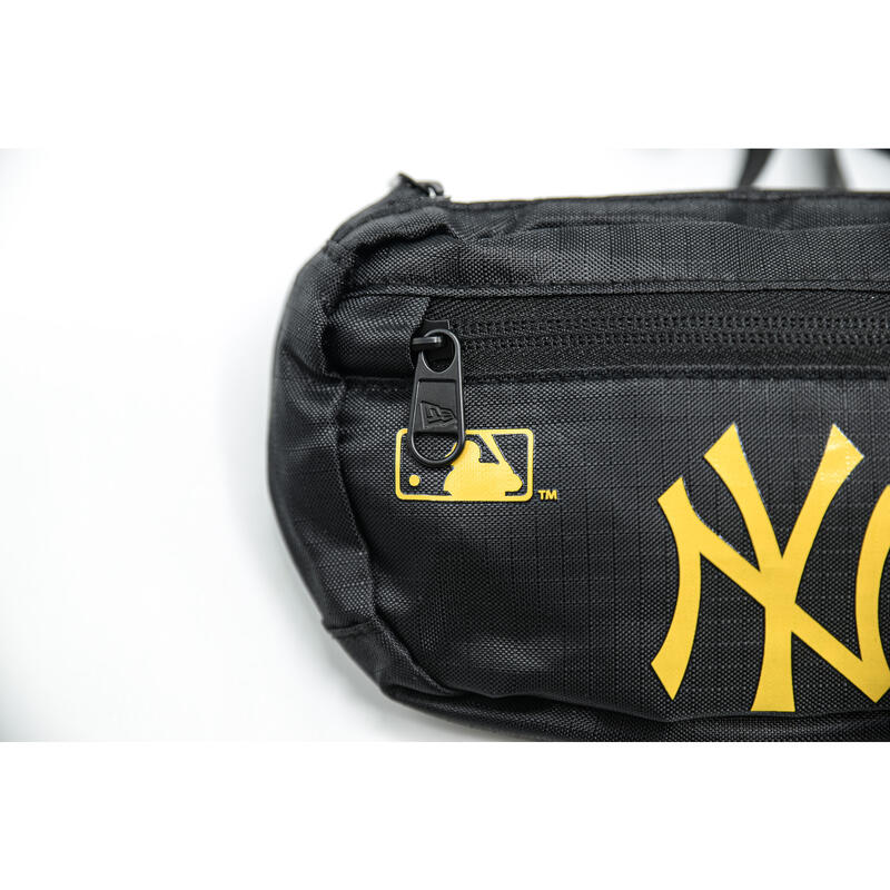 Táska New Era MLB Micro Waist Bag New York Yankees, Fekete, Unisex