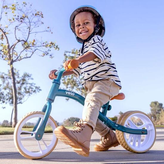 Mitwachsendes Laufrad – ab 18 Monaten – Yvelo Junior Air Grün