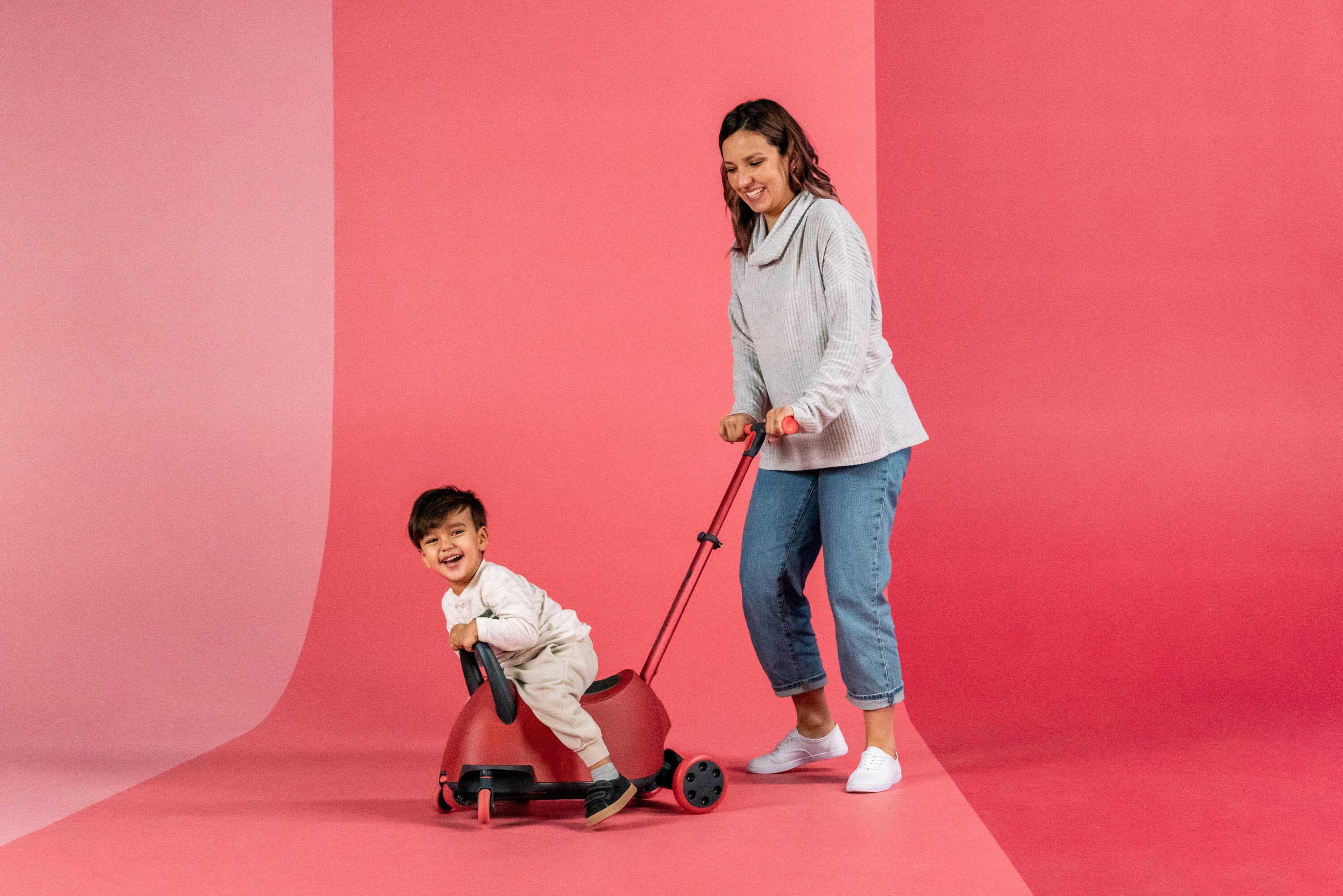 PATINETE Y CORREPASILLOS PARA NIÑOS 4 EN 1 YVOLUTION YGLIDER LUNA ROJO 4/7