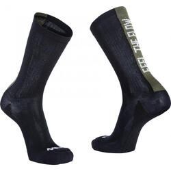 Chaussettes de sport cycliste hiver haute L - Northwave Feel The Flow noir