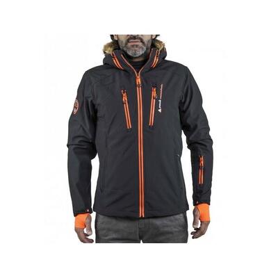 Tweedehands - softshell jas met nepbont peak mountain casada