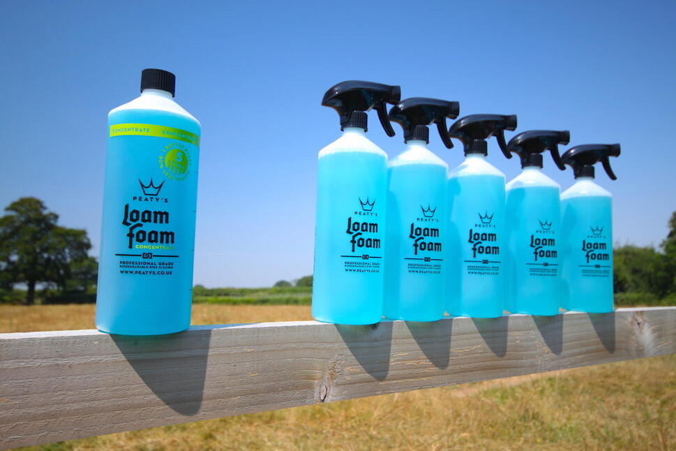 Koncentrat do czyszczenia roweru Peaty's Loamfoam Concentrate Cleaner PLFC1-12