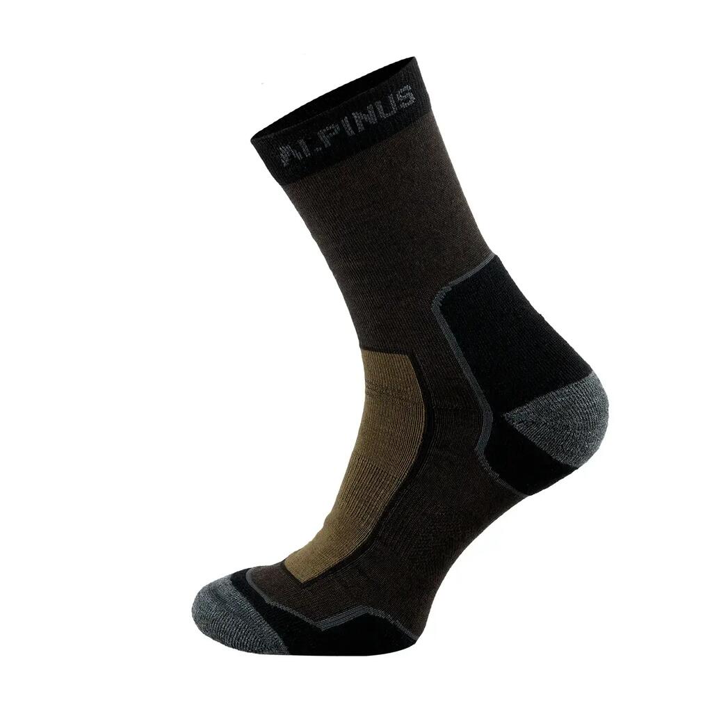 BROWN / BLACK