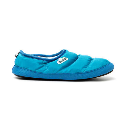 Chaussons unisex Nuvola de couleur bleu foncé avec semelle en gomme