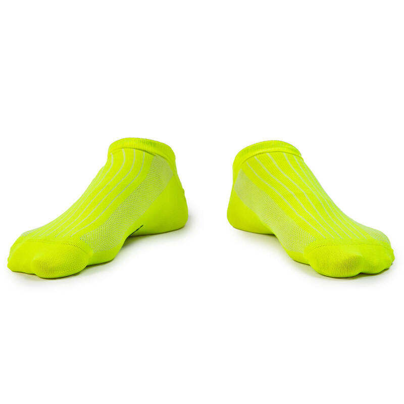 Izas BELCU Unisex-Sport-Socke für mehrere Aktivitäten