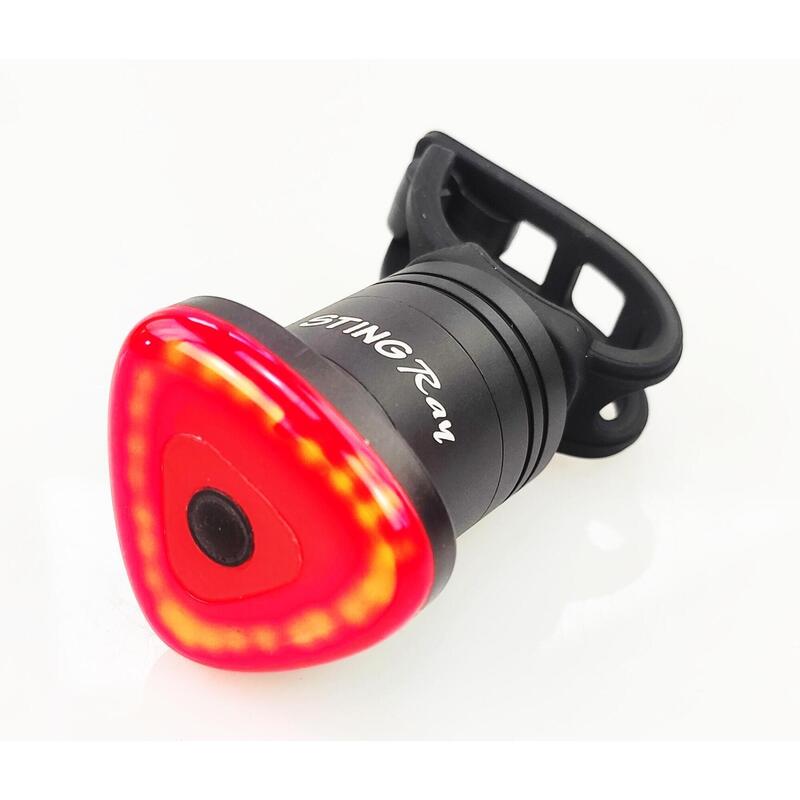 Lampa tył JET  AU135 60 lumenów USB/STOP/AUTO