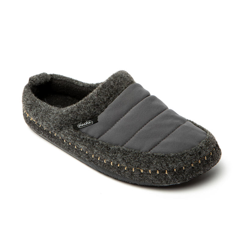 Chaussons unisex Nuvola de couleur gris avec semelle en caoutchouc