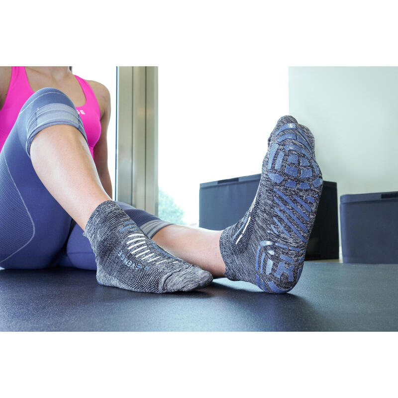 Technické protiskluzové ponožky Wellness pro dospělé melanžová šedomodrá