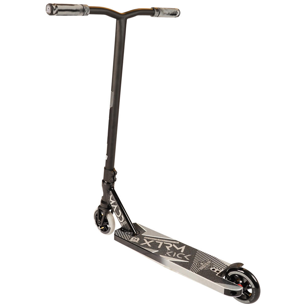 MADD GEAR KICK EXTREME V5 PRO STUNT SCOOTER – AGE 8+ - BLACK / SILVER 2/5