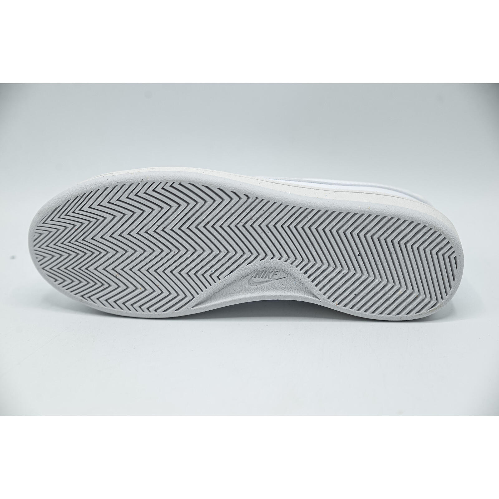 Baskets Nike Court Royale 2, Blanc, Hommes 5/5