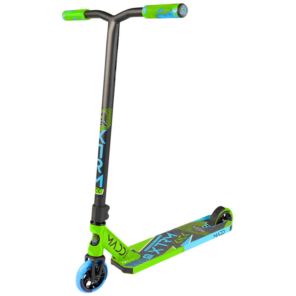 MADD GEAR PRO MADD GEAR KICK EXTREME V5 PRO STUNT SCOOTER – AGE 8+ - LIME / BLUE