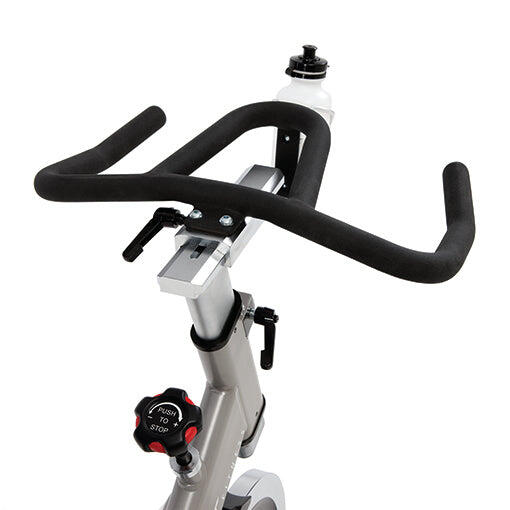 Vélo de biking pro CB900 pour fitness et cardio