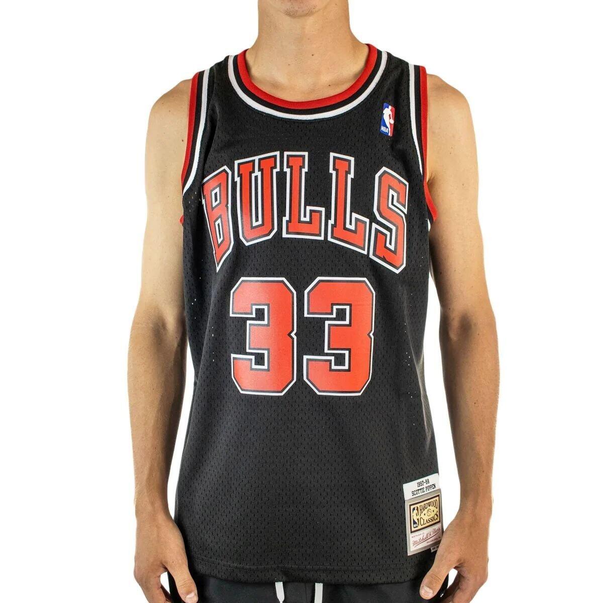 MITCHELL & NESS picture