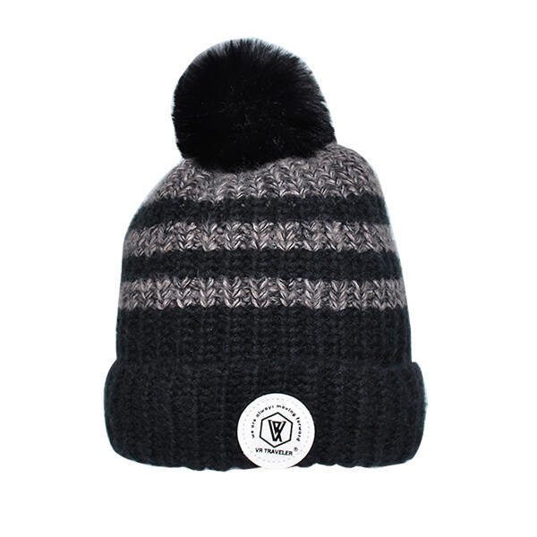 T922105 Beanie -Black