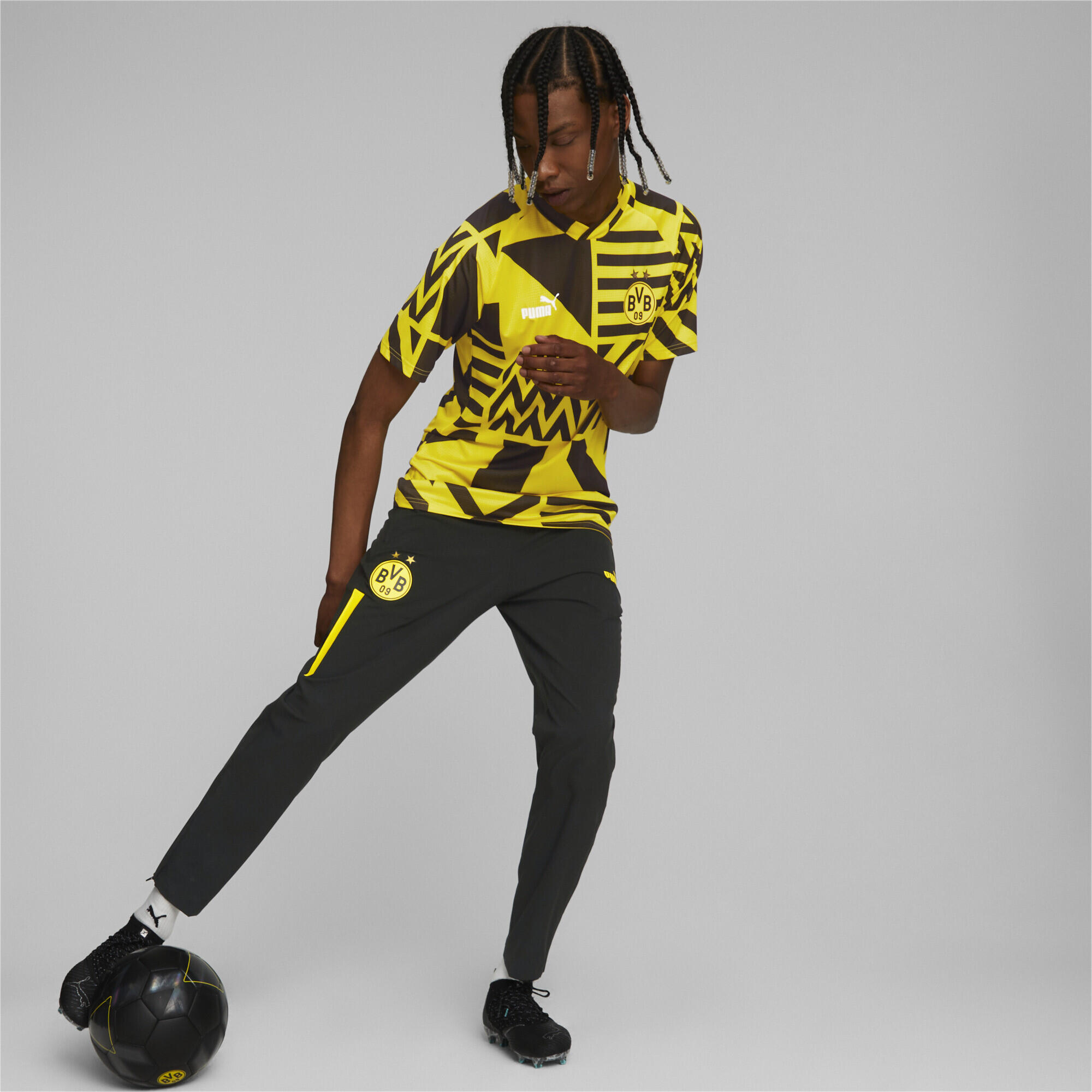 Pantaloni in tessuto prepartita da calcio Borussia Dortmund da uomo PUMA 2/7