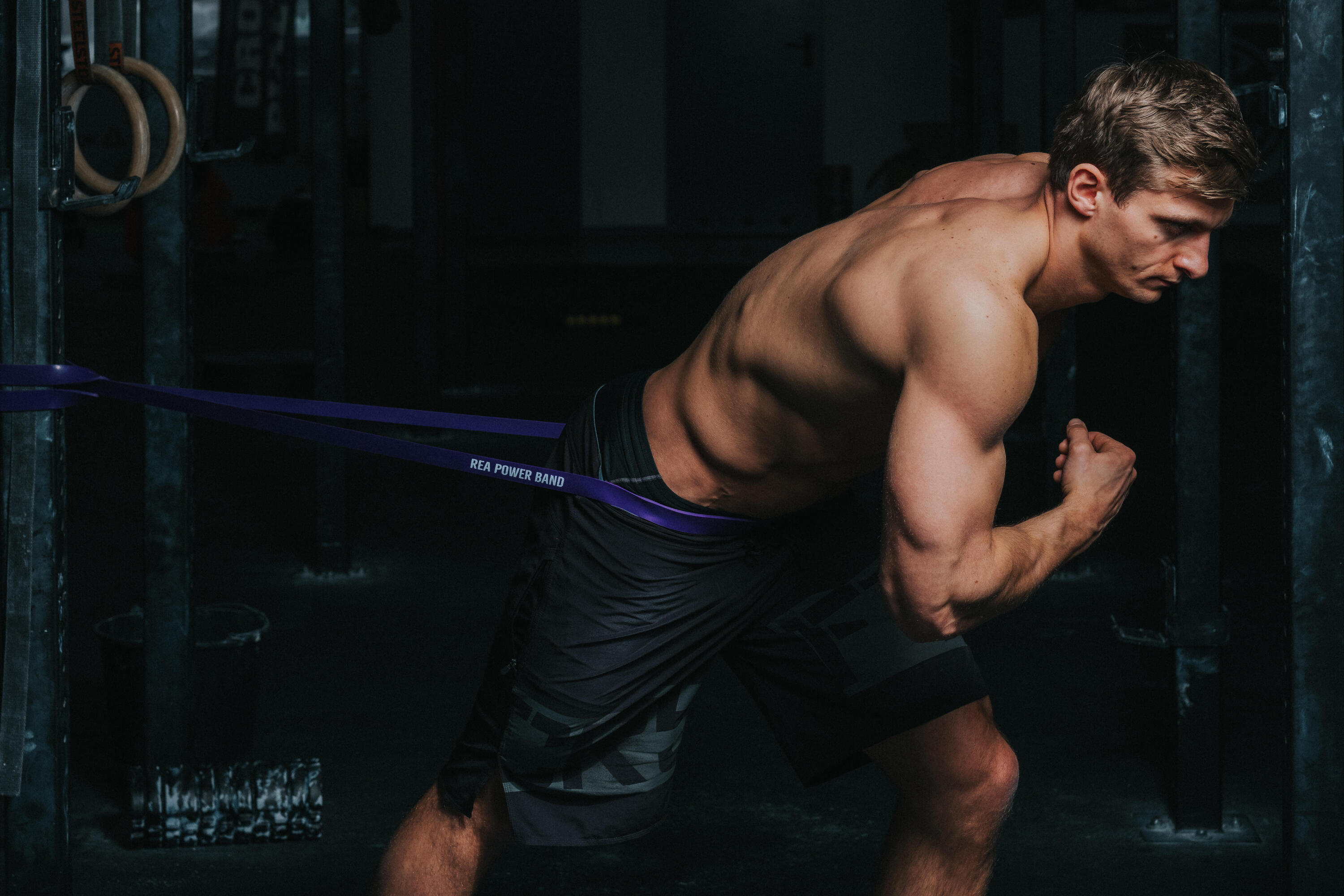 Guma oporowa do ćwiczeń REA TAPE Power Band, opór 45-54kg 4/5