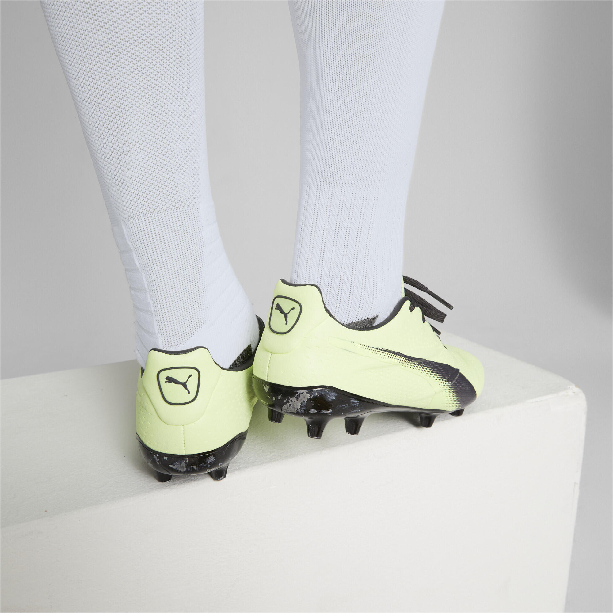 Puma King Platinum 21 VGN FG/AG Mens Green Football Boots 4/7