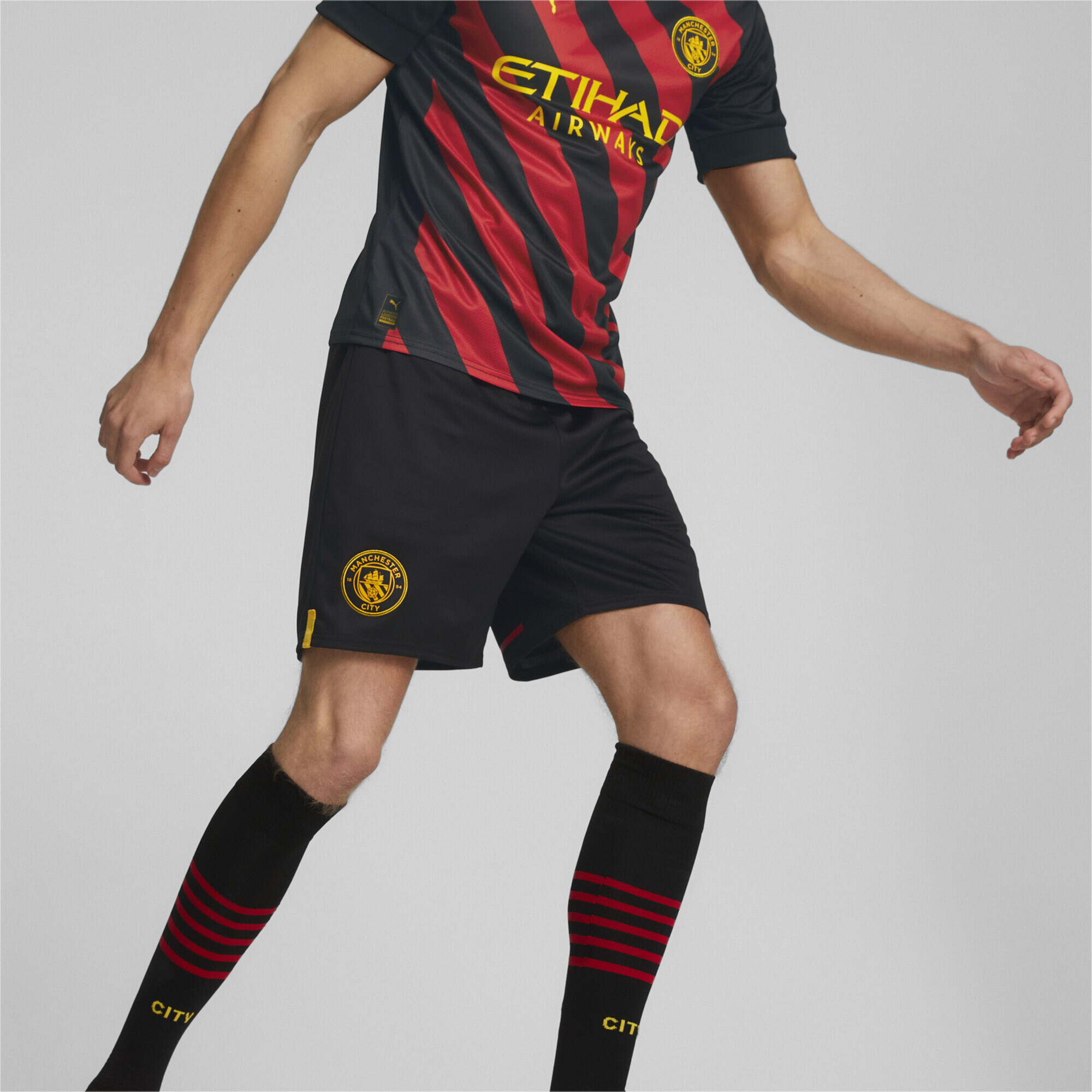 Short Manchester City F.C. 22/23 Replica Homme PUMA Black Tango Red 5/7