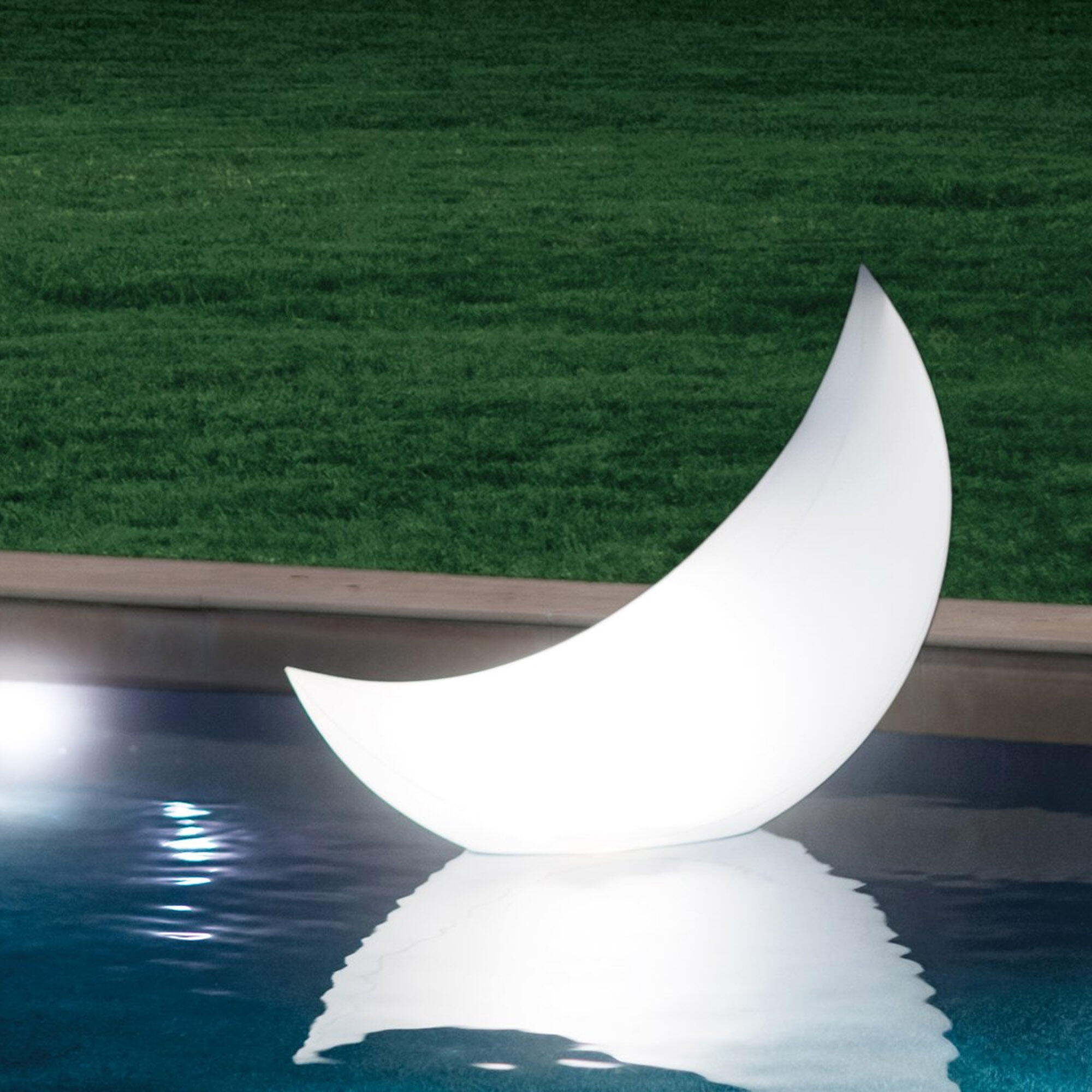 Luna flotante Intex con luz led 6 colores 3/5