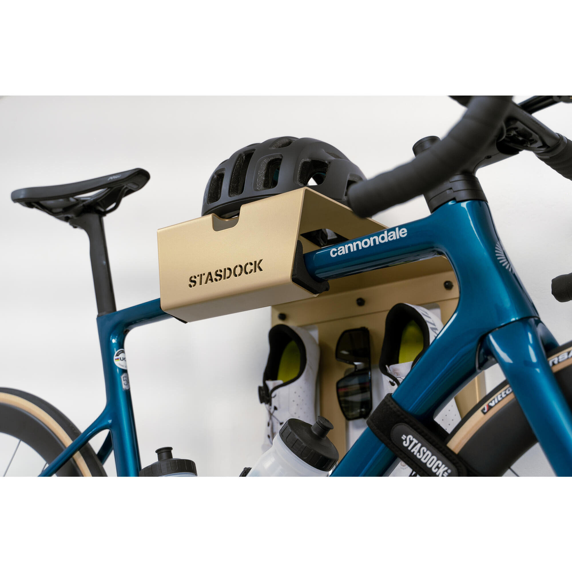 Soporte de pared para bicicleta – New Gold 3/5