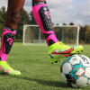 Scheenbeschermer G-FORM PRO-S VENTO Neon Pink L 4/4