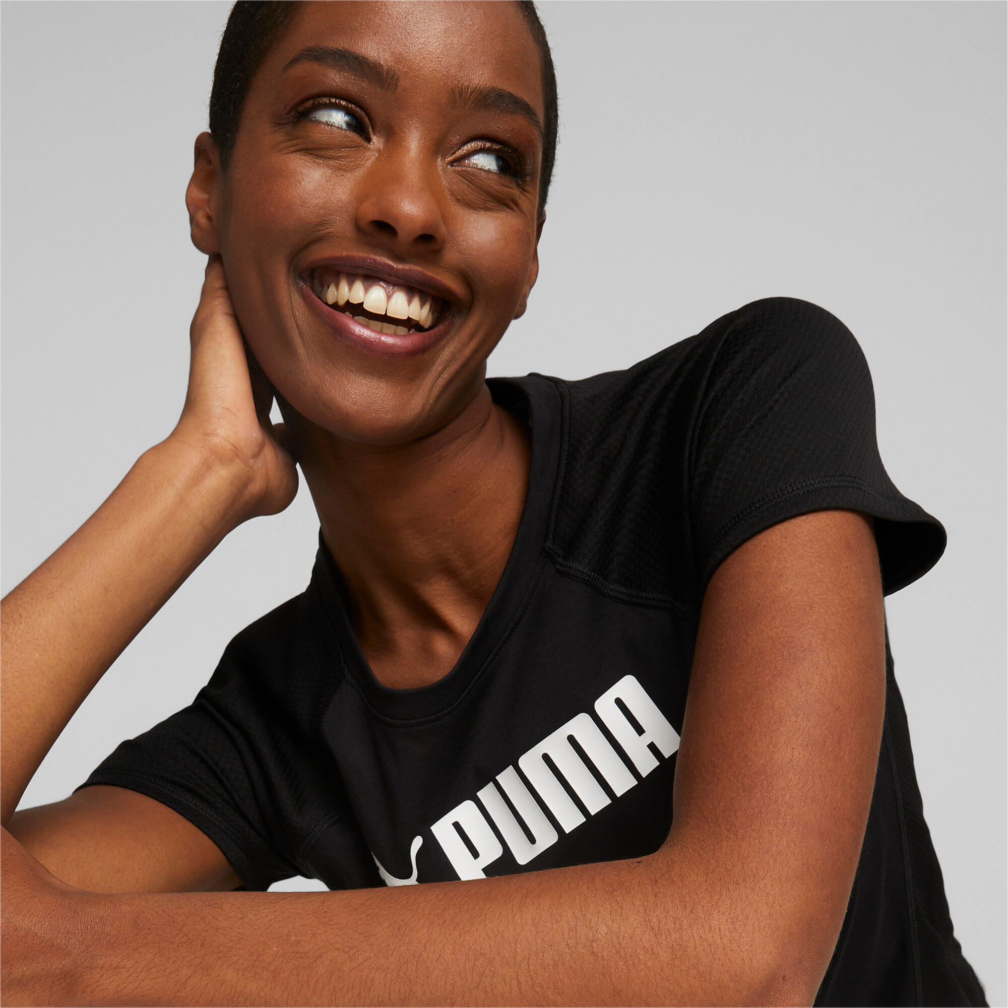 Puma Damen T-Shirt Fit Logo Tee 522181 2/7