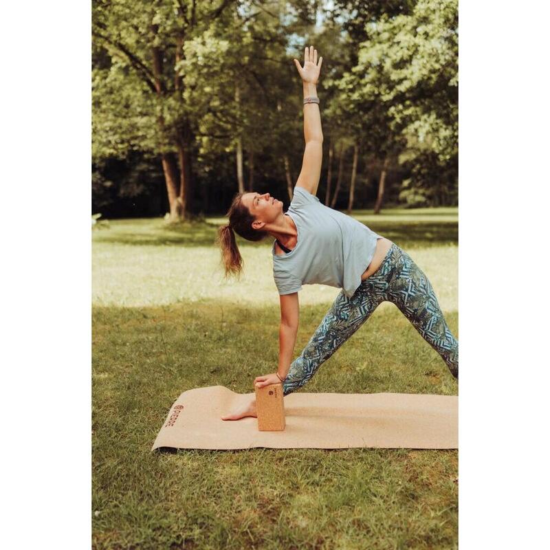 Set mit 10 Yoga Blöcken aus Naturkork