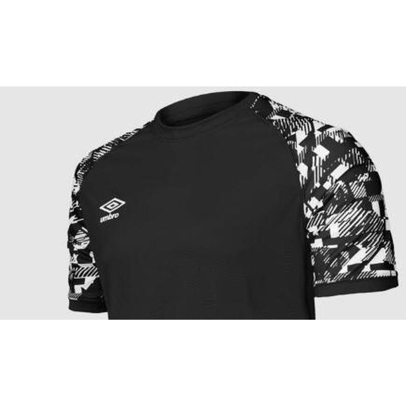 Remera Manga Larga Umbro Termica Hombre Tecnica