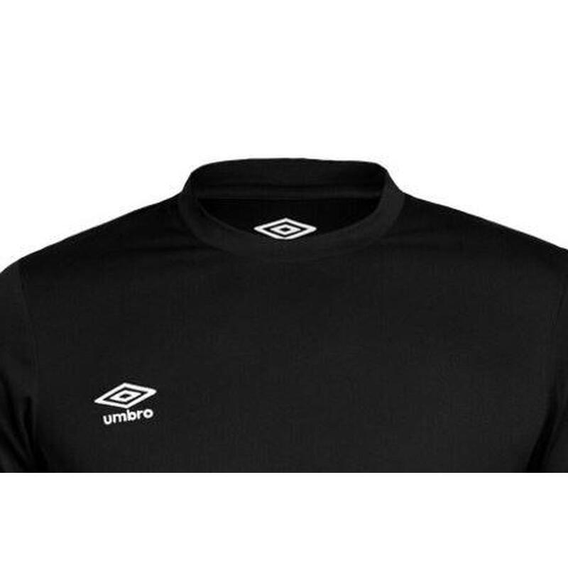 Camiseta Umbro Oblivion Negra Niño