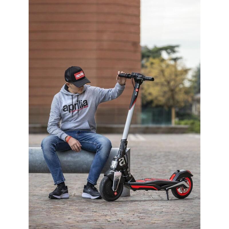 Trottinette électrique adulte eSR1 - Batterie amovible - Noir et rouge