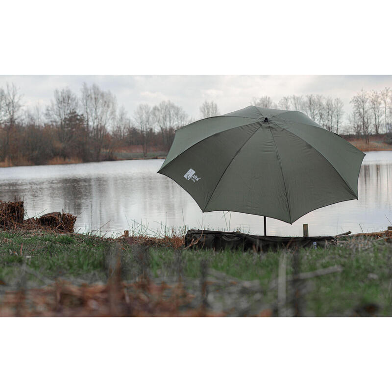 Angelschirm 2,50m als Sonnenschirm und Regenschirm beim Angeln mit Tasche