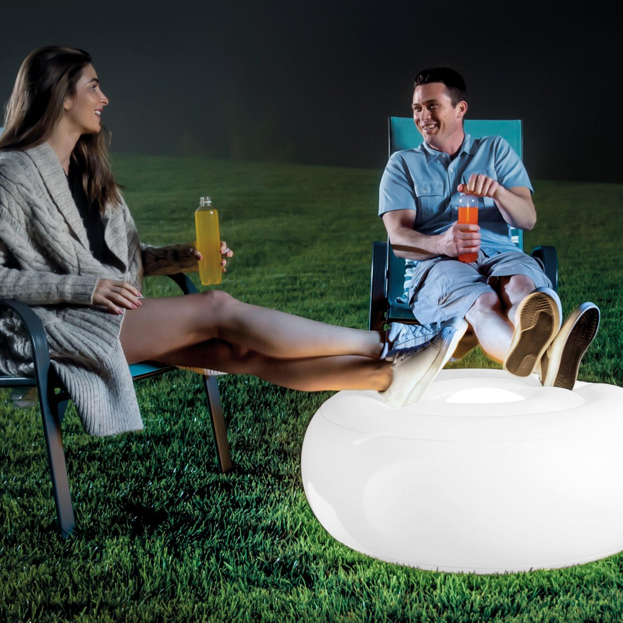 Intex opblaasbare LED poef 2/6