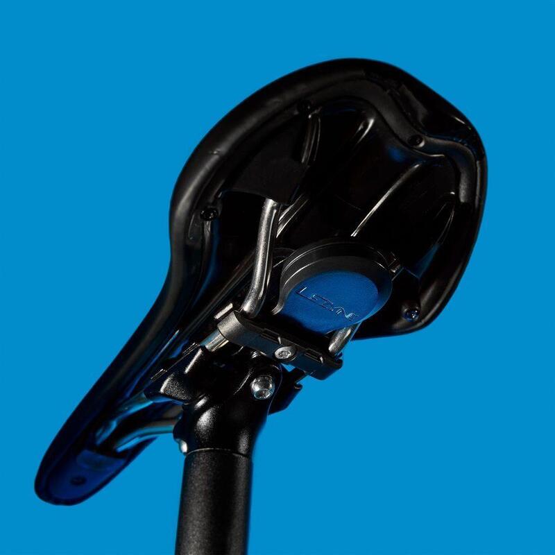 Tagueur de selle Matrix