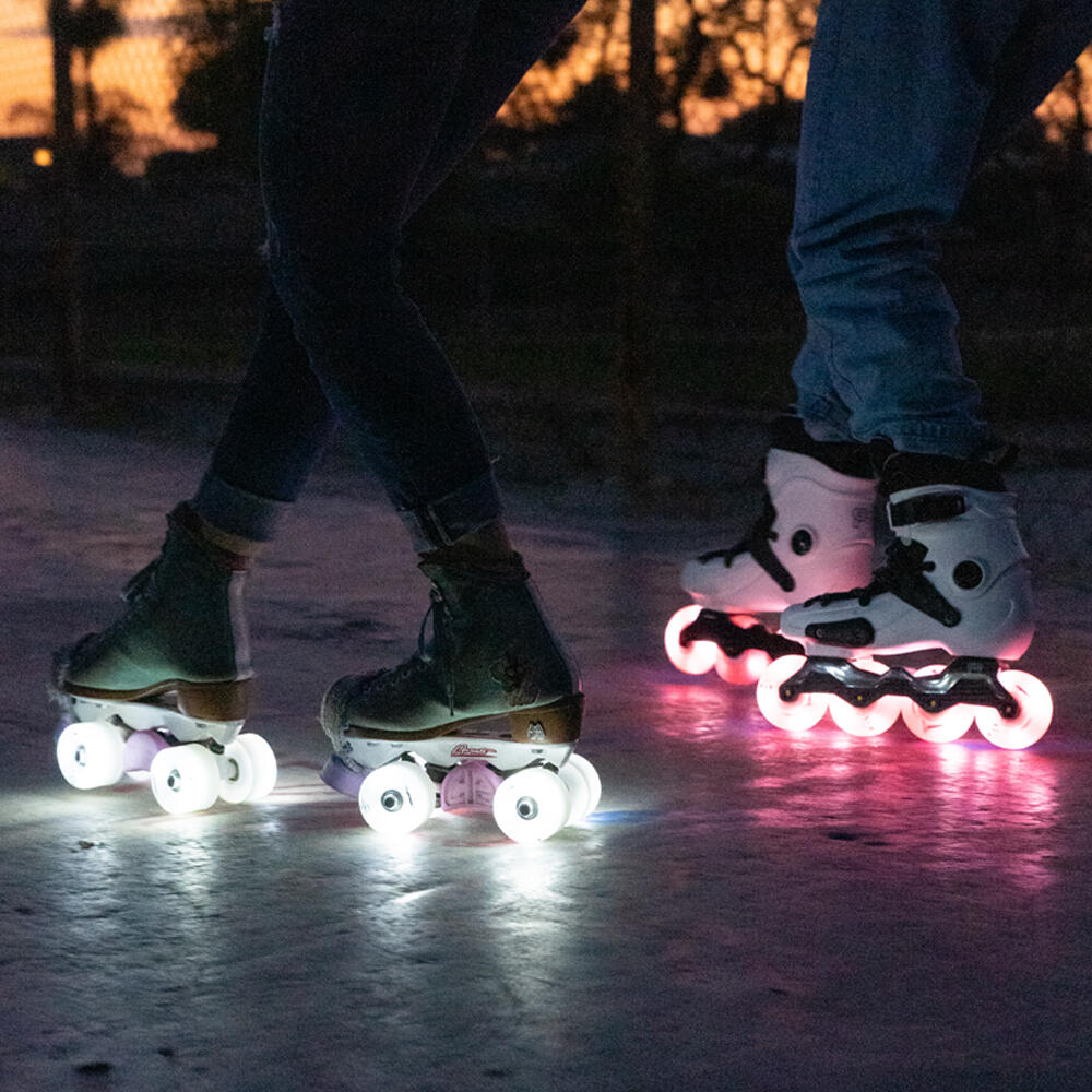 Light up outlet roller blades