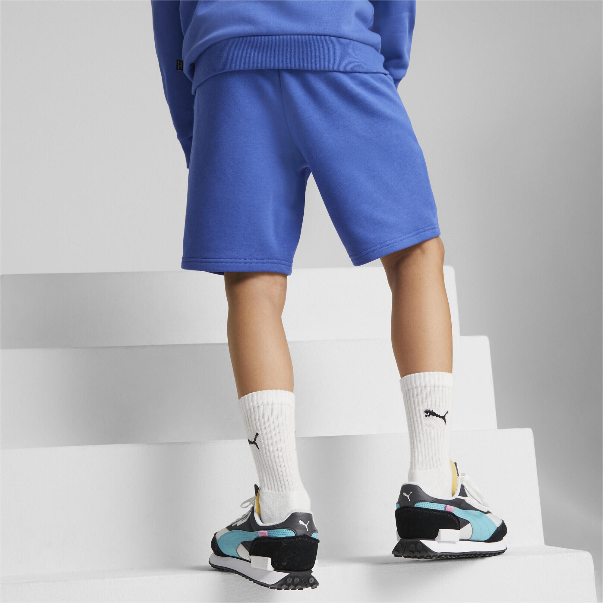 Essentials+ tweekleurige short voor jongeren PUMA Royal Sapphire Blue 5/6