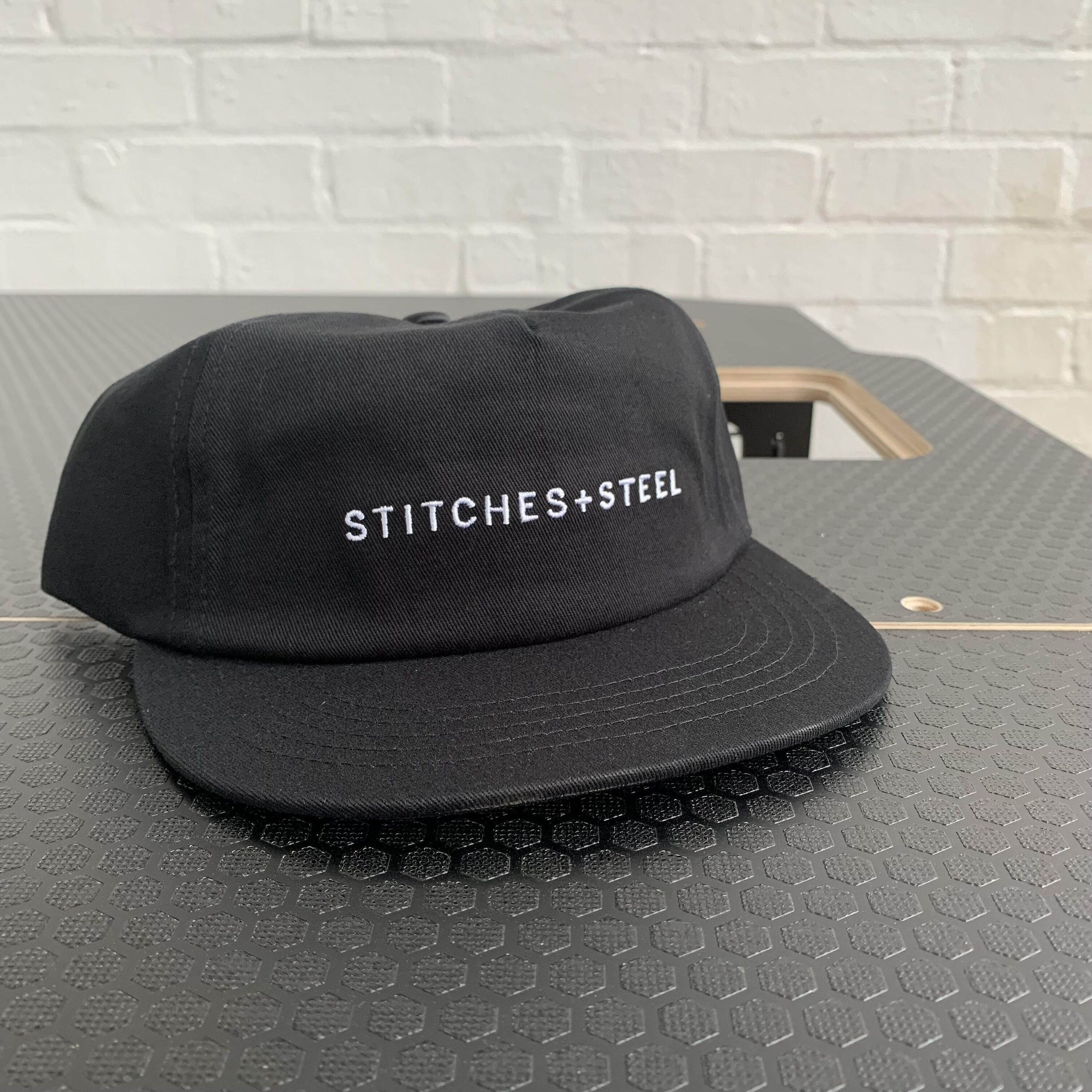 STITCHES & STEEL S+S COTTON SNAPBACK