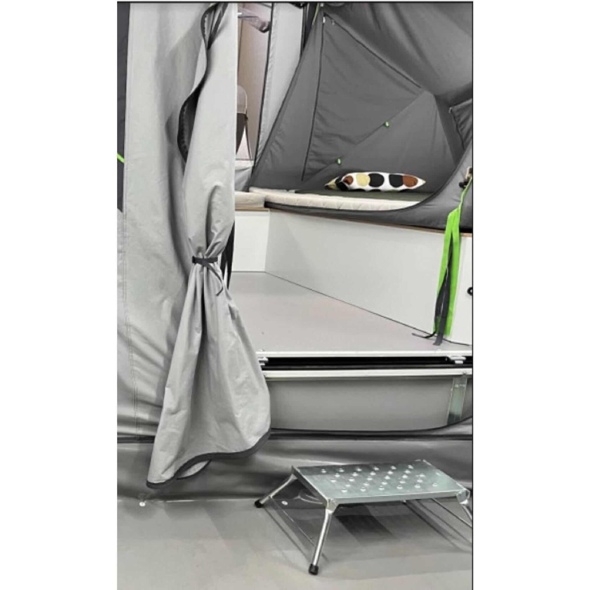 Peldaño plegable para camping 2/5