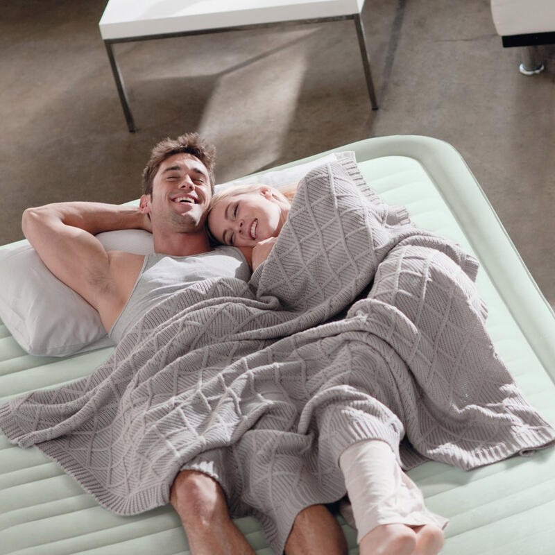 MATELAS INTEX AIRBEDGONFLEUR INTEGRE