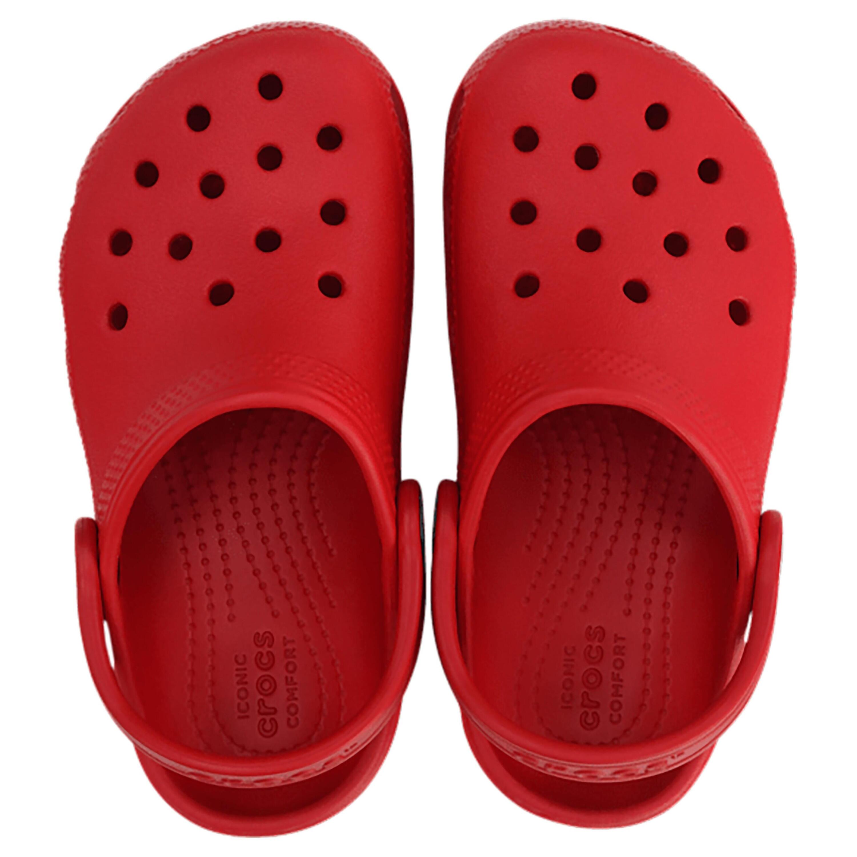 Os socos clássicos das crianças Crocs 3/7