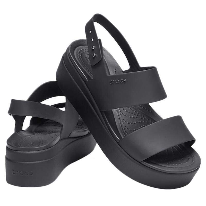 Des sandales pour femmes Crocs Brooklyn Low Wedge