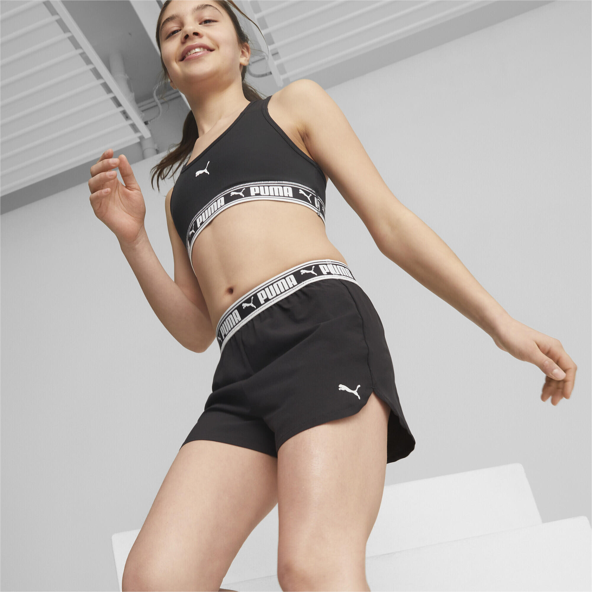 Strong Woven Shorts Kinder PUMA Black 5/6
