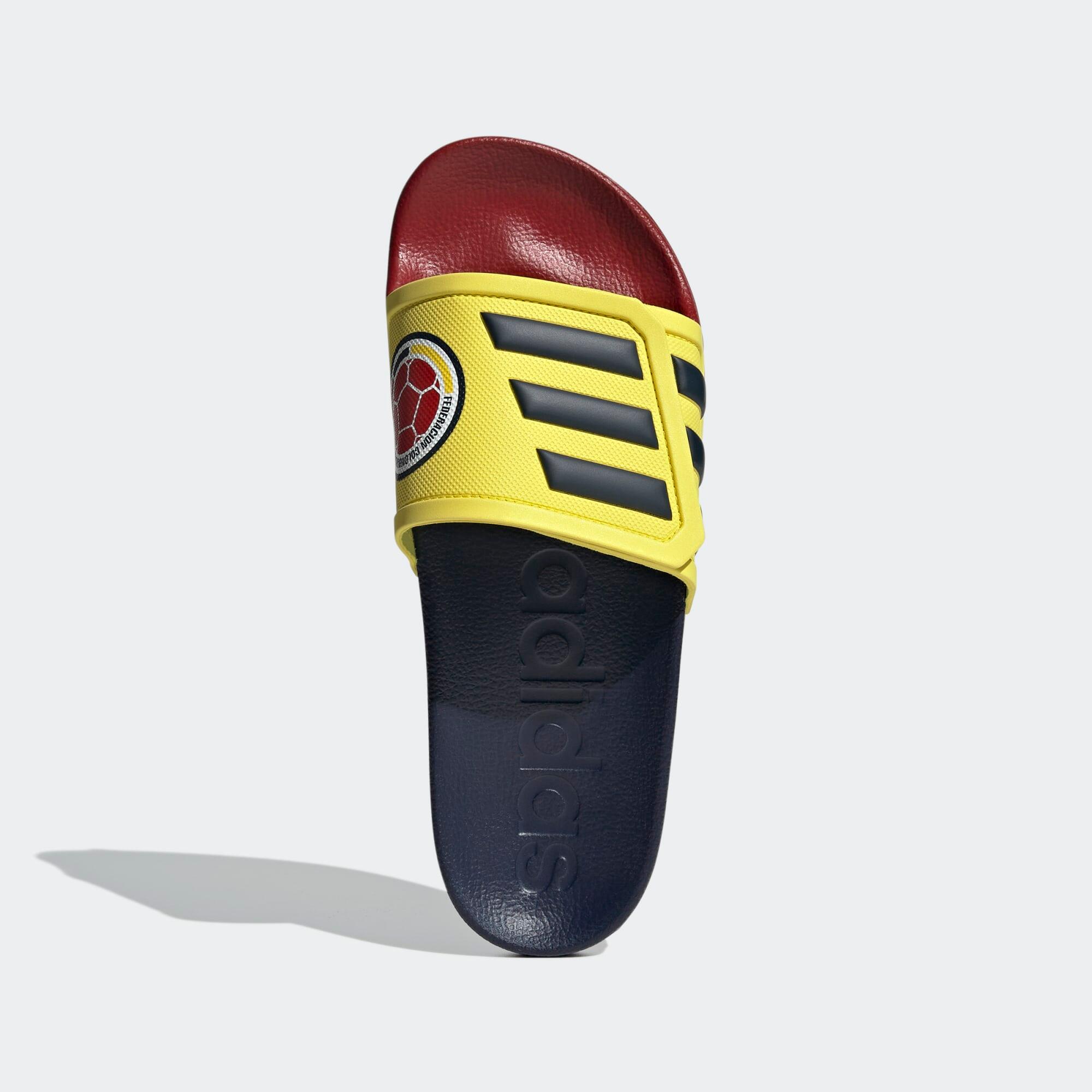 adilette TND Slippers 4/5
