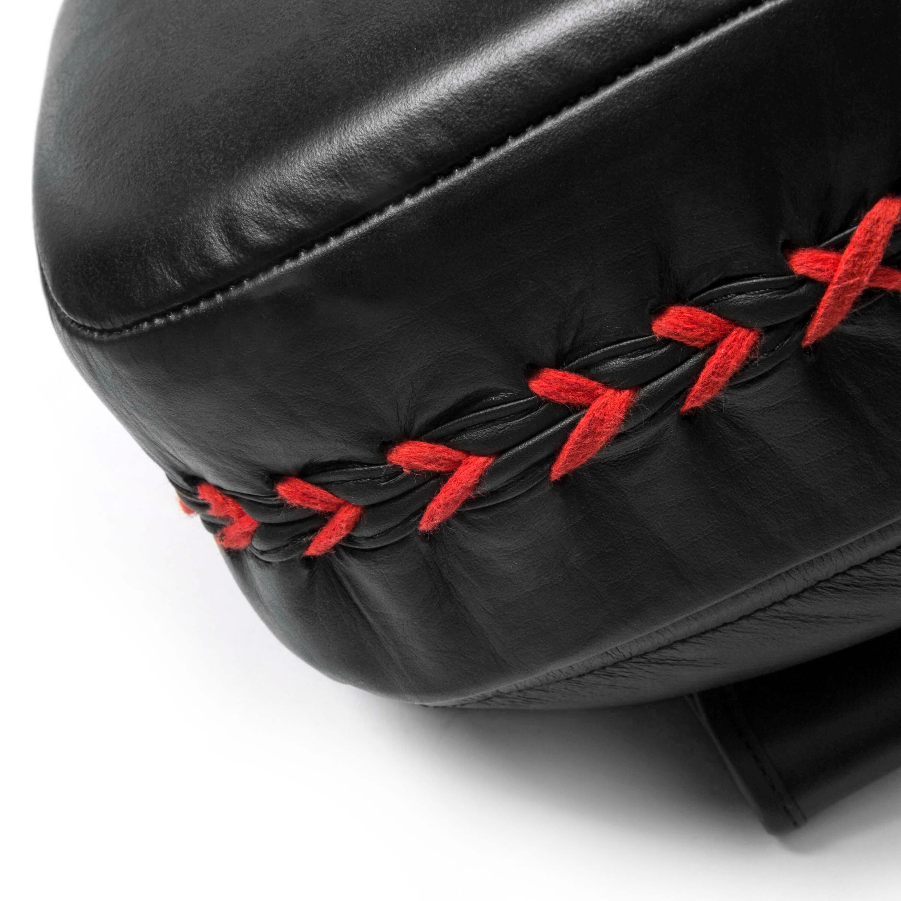 Coussins thaïlandais en cuir Reebok 3/6